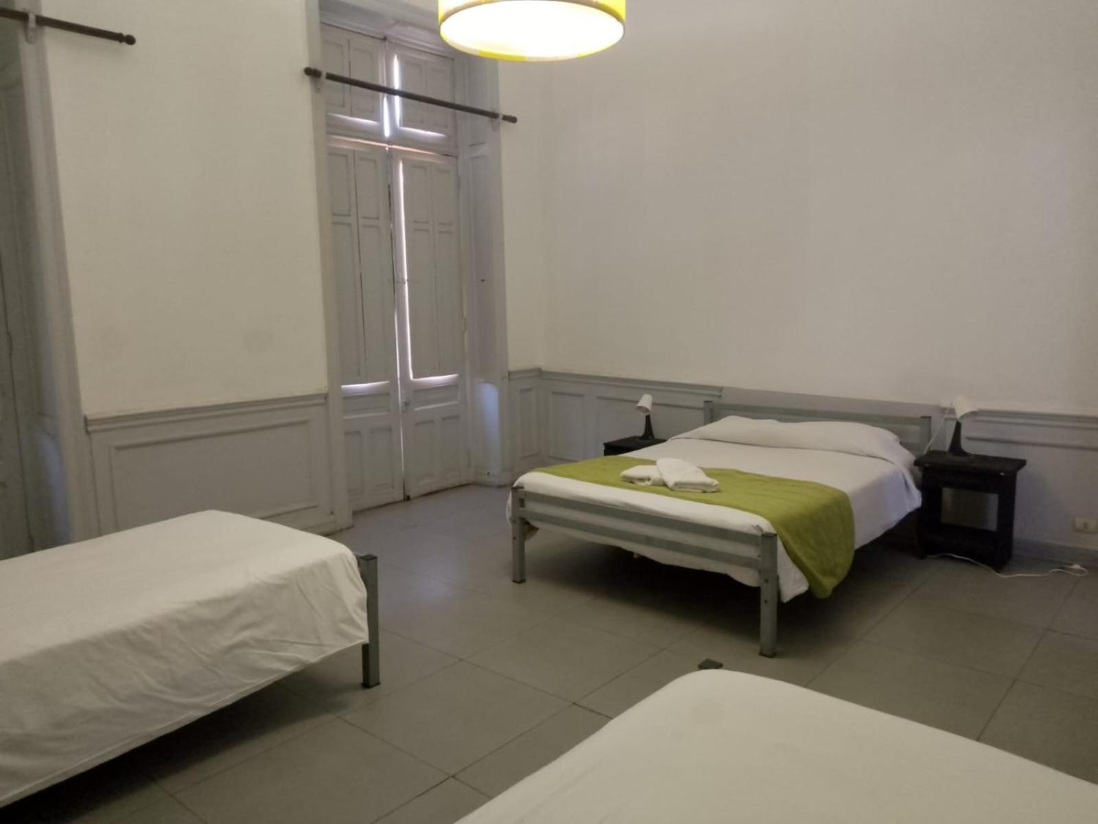 Happy House Albergue Santiago